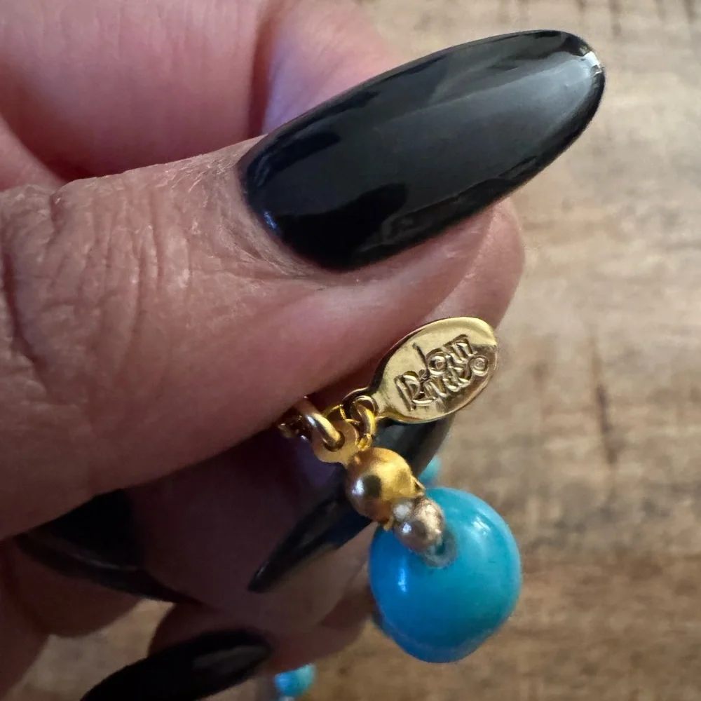 Joan Rivers Elegant Turquoise Beaded Necklace 15 inch drop